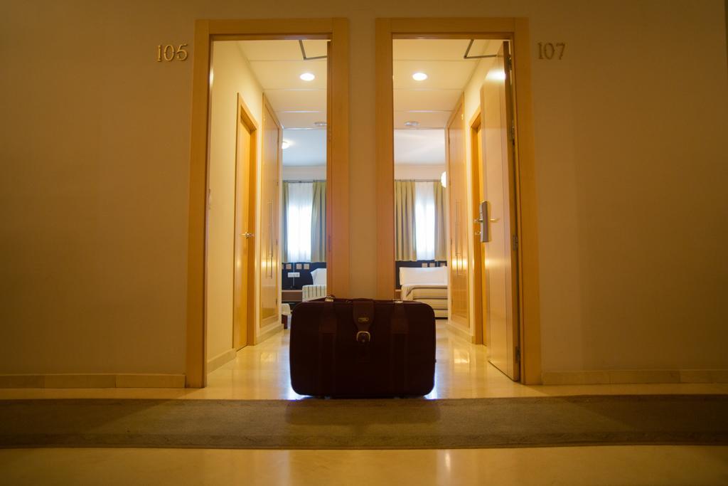 Hostal Albero By Eme Hoteles サンルカル・ラ・マヨール エクステリア 写真